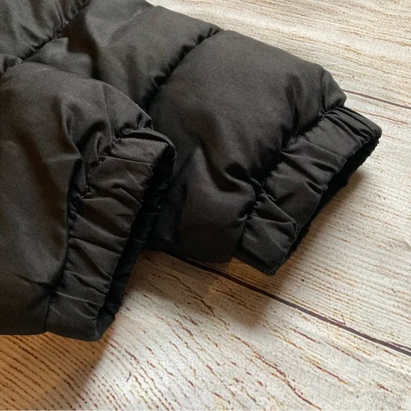 Old Navy Boys Quilted Puffer Jacket - Picture 4 of 8